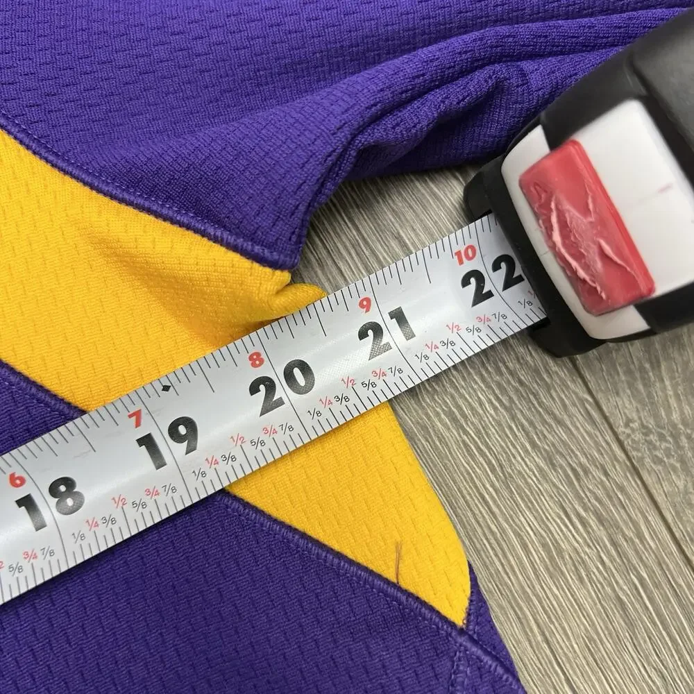 Nike Kobe Hoodie Sz XL Big Kids Court Purple Gold Therma Fit Pullover $52